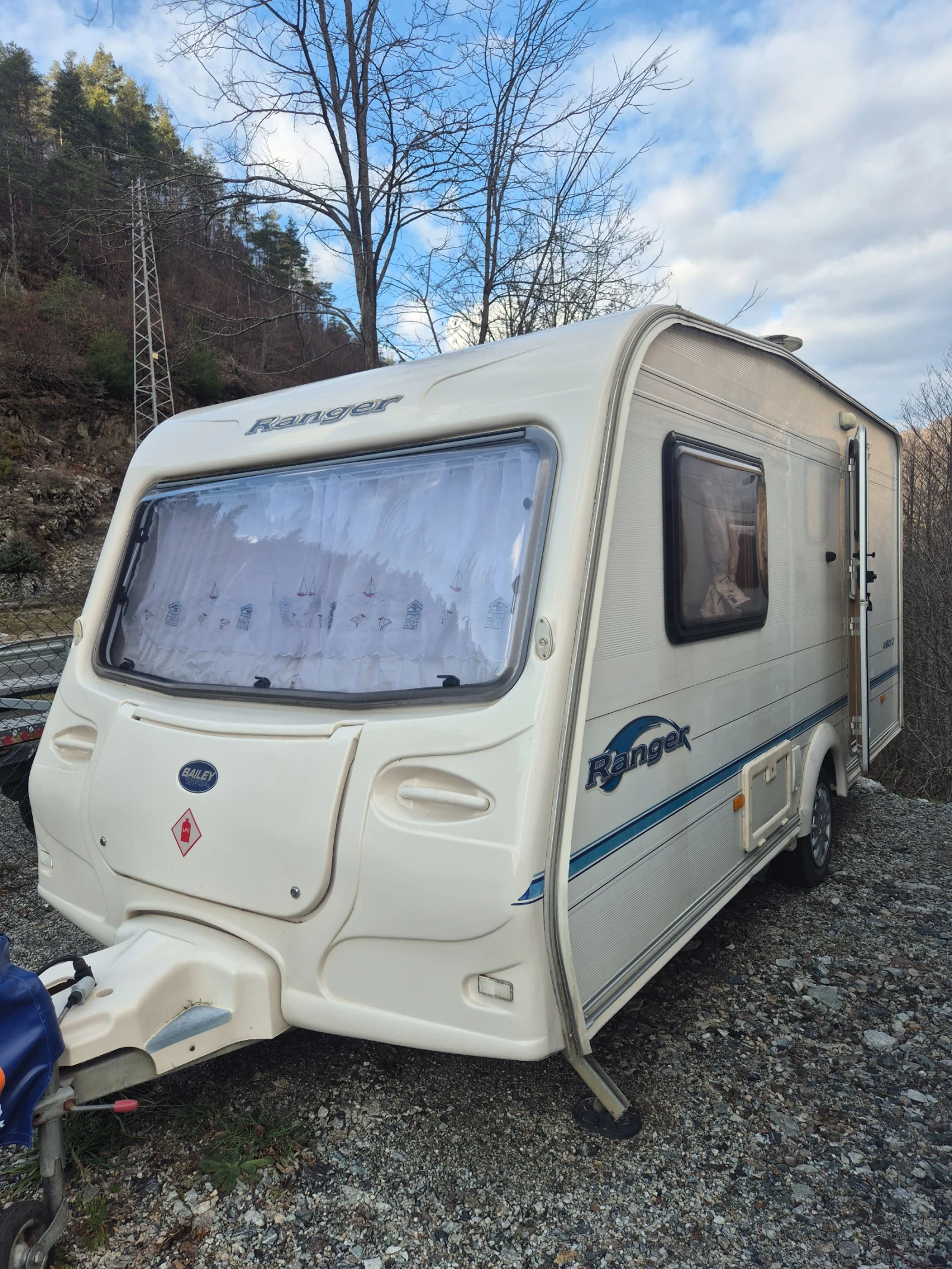 Каравана Bailey, снимка 2 - Каравани и кемпери - 54087939