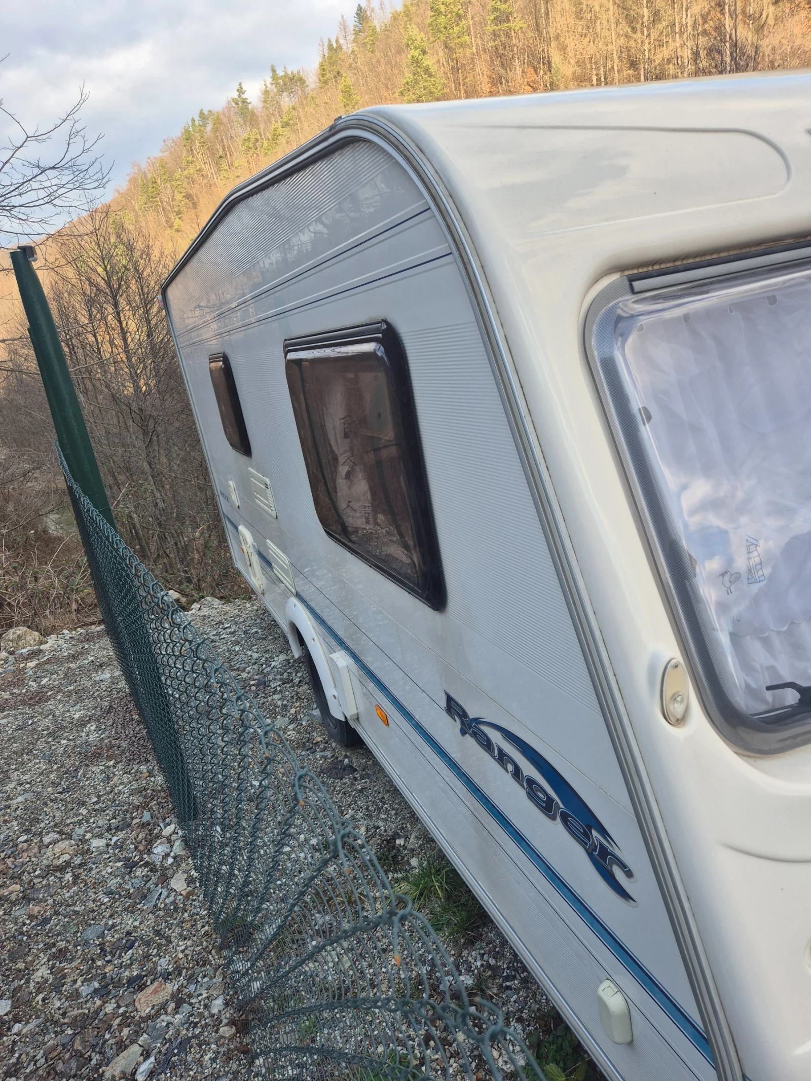 Каравана Bailey, снимка 3 - Каравани и кемпери - 54087939