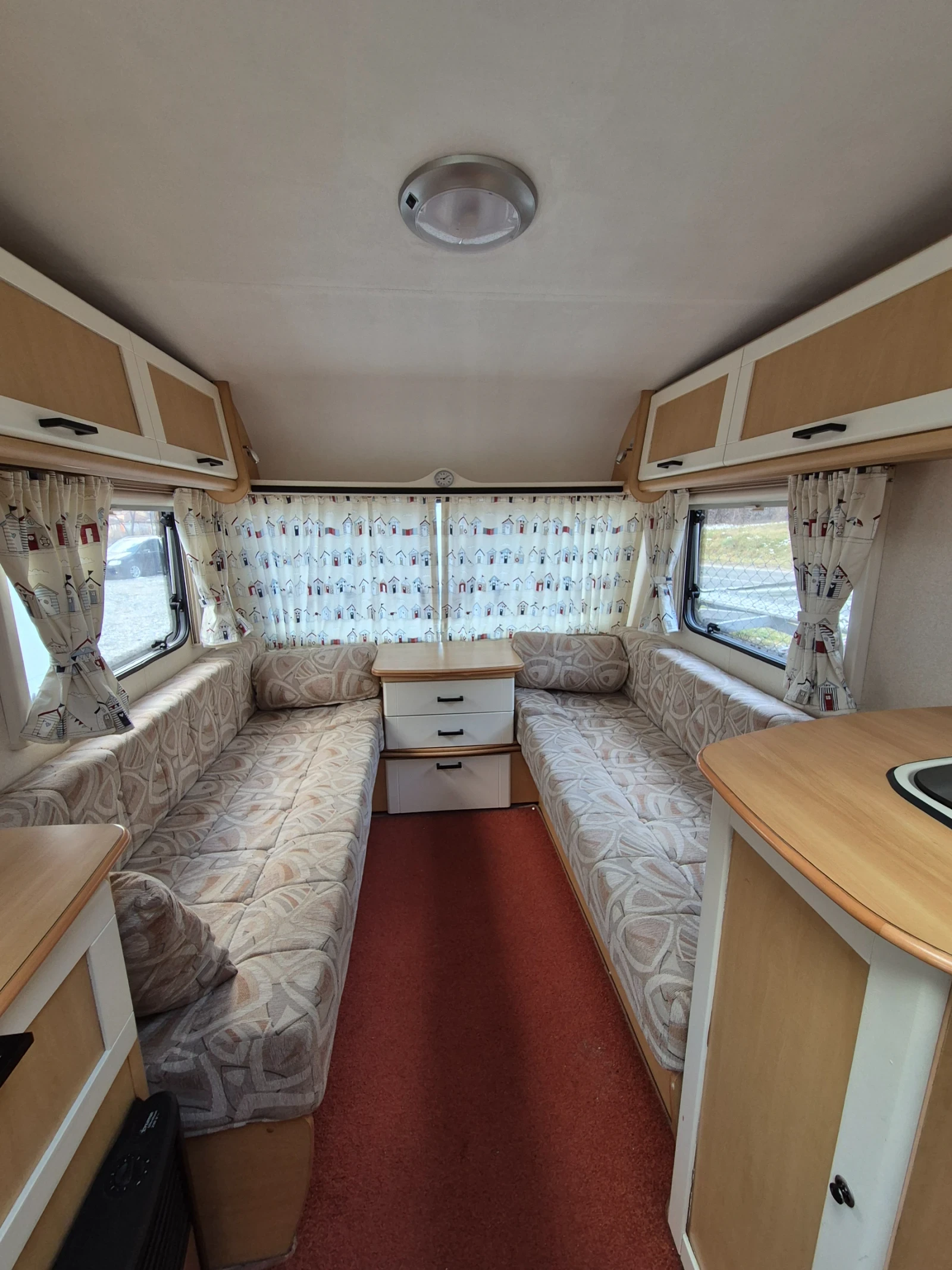 Каравана Bailey, снимка 8 - Каравани и кемпери - 54087939