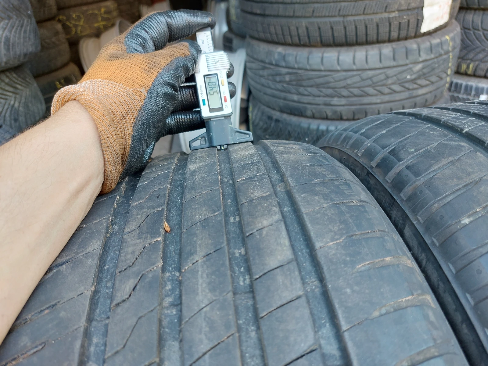 ���� 235/45R17 | Mobile.bg � ����������� 4