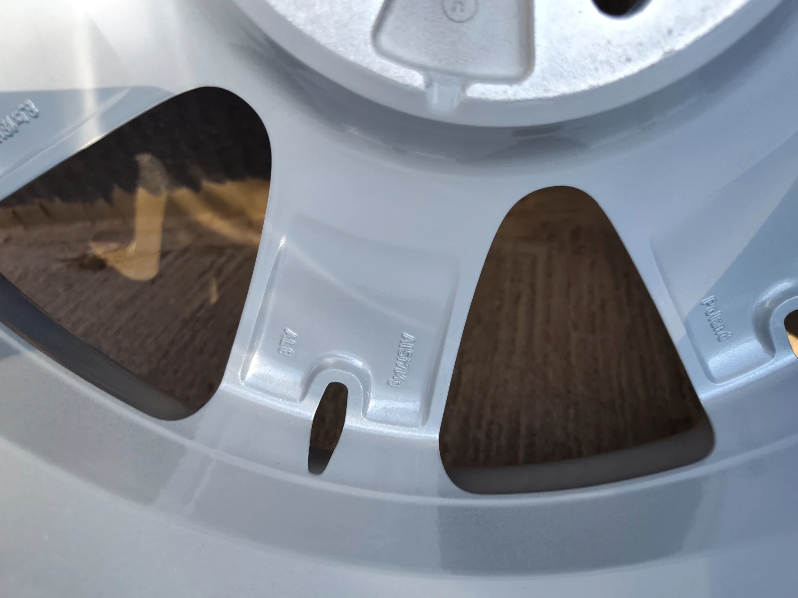 Гуми с джанти Michelin 255/55R18, снимка 11 - Гуми и джанти - 55530661