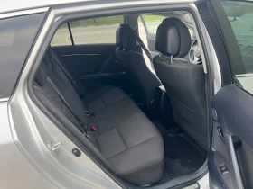 Toyota Avensis 2.2d ! 6-СКОРОСТИ! УНИКАТ! БАРТЕР!, снимка 16