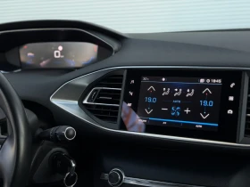 Peugeot 308 1.5 BlueHDI, снимка 11