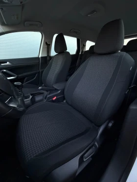 Peugeot 308 1.5 BlueHDI, снимка 14