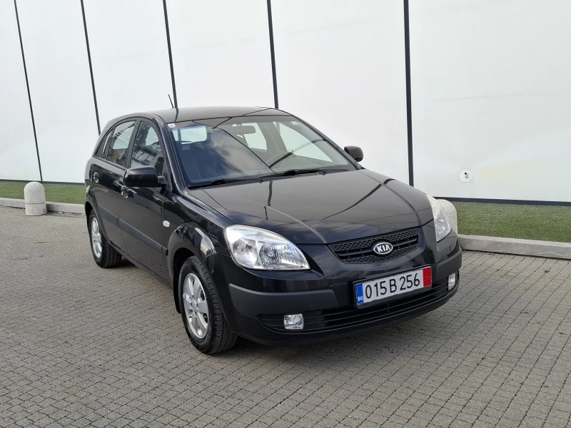 Kia Rio 1.4i* (75кс)* * KЛИМАТРОНИК* * НОВ ВОС* * , снимка 6 - Автомобили и джипове - 49117350