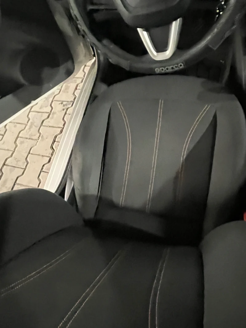 Seat Ibiza, снимка 11 - Автомобили и джипове - 52305365