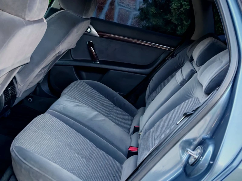 Peugeot 407 2.0HDI(136)* SW* FACELIFT* НОВ ВНОС* , снимка 15 - Автомобили и джипове - 52423668