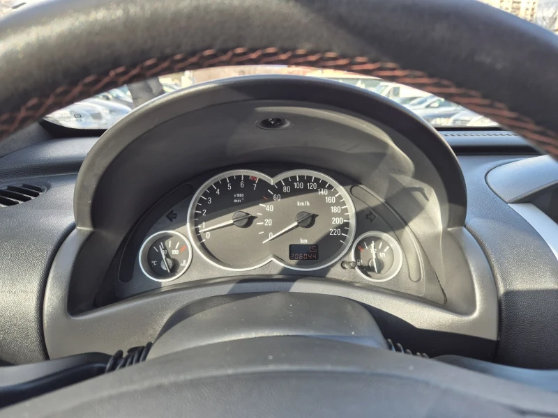 Opel Tigra 1.4 КОЖА! ПОДГРЕВ! КАМЕРА!, снимка 16 - Автомобили и джипове - 53574146