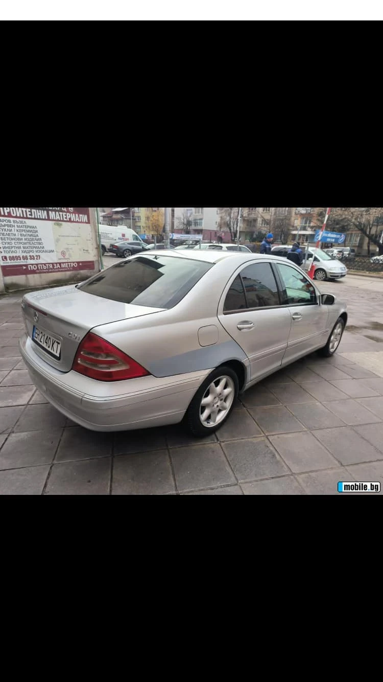 Mercedes-Benz C 220  - изображение 4