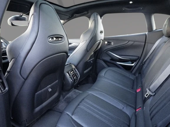 Aston Martin DBX 707 = Black Pack = Гаранция, снимка 14 - Автомобили и джипове - 56208349