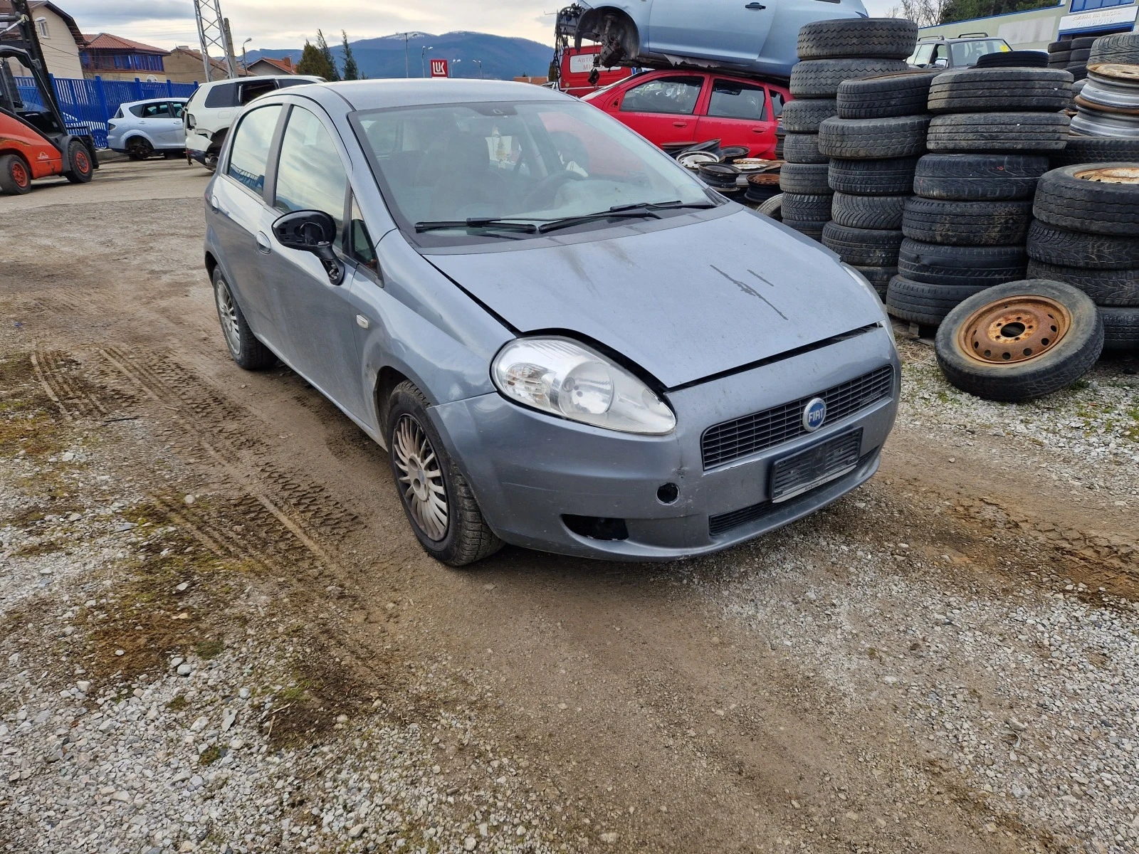 Fiat Punto 1.3 m-jet 90к.с. - изображение 2