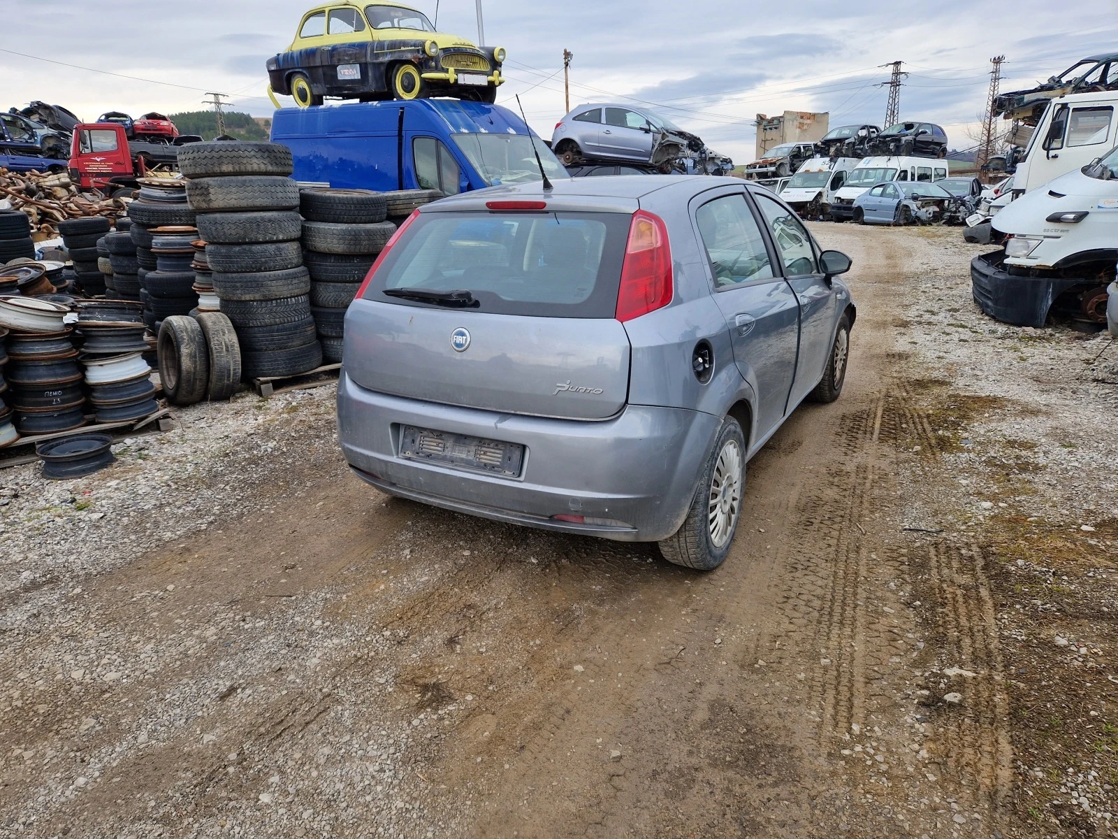 Fiat Punto 1.3 m-jet 90к.с. - изображение 3