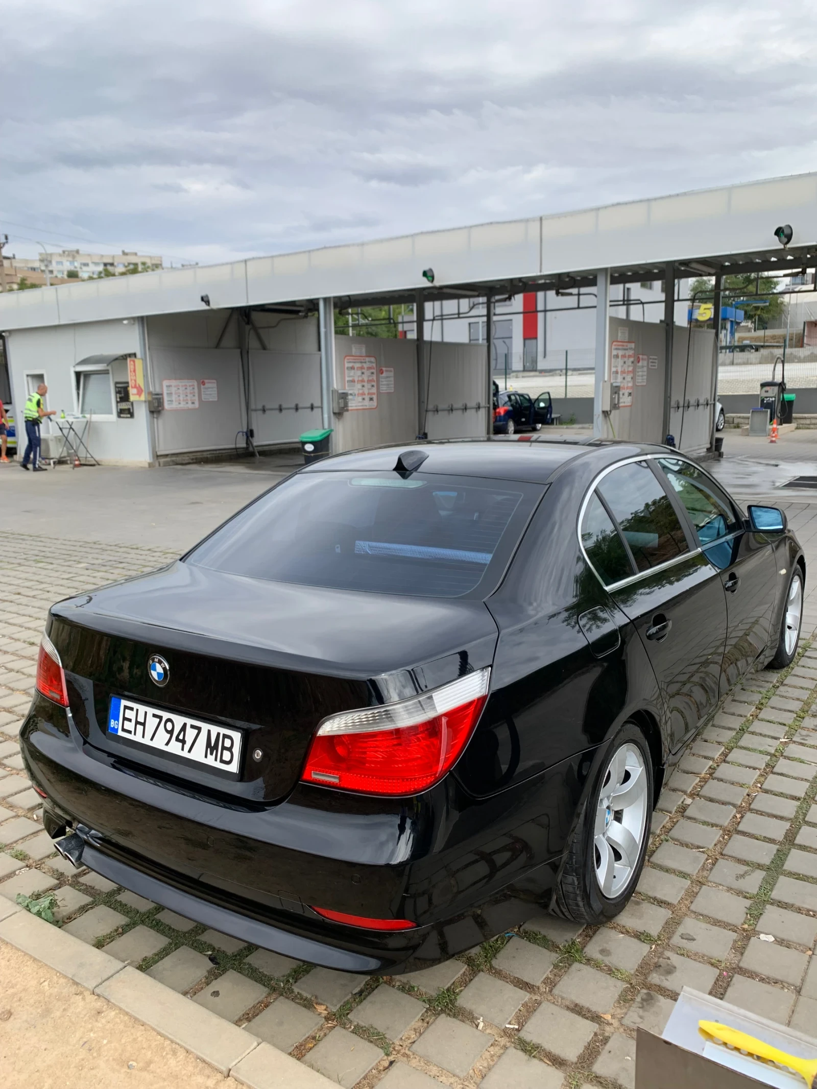 BMW 520 2.2 бензин-газ - изображение 6