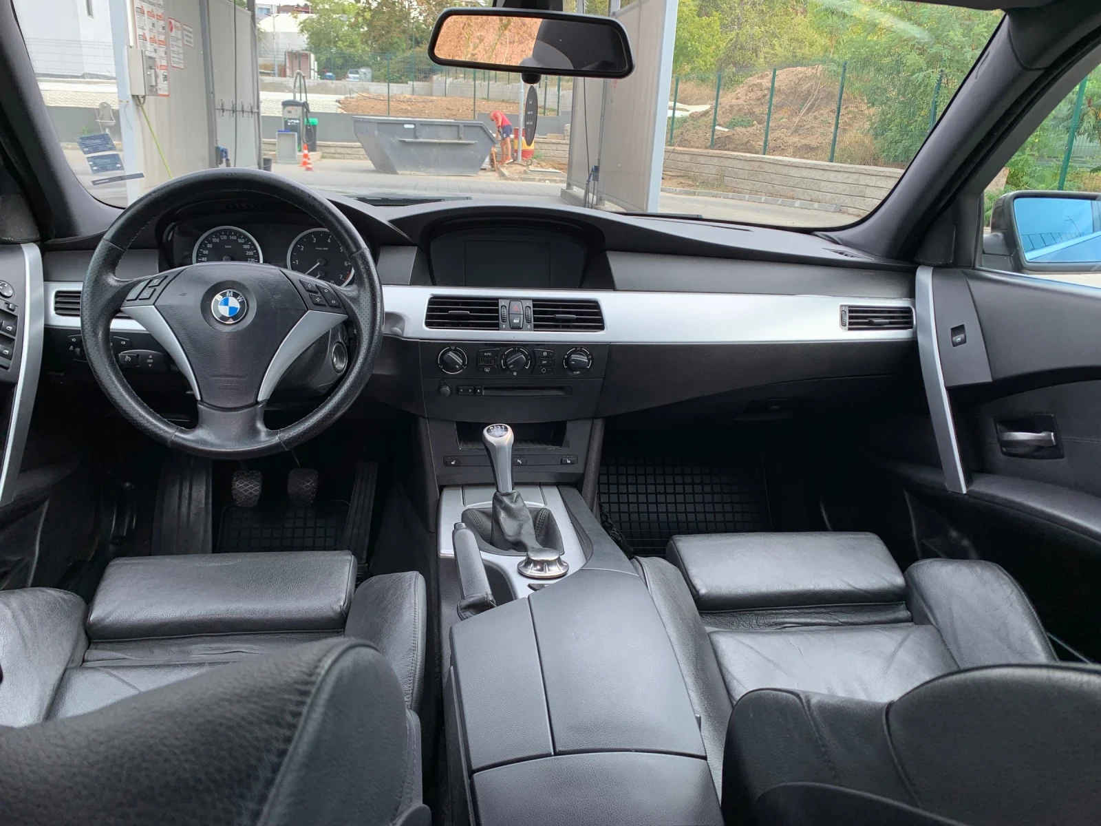 BMW 520 2.2 бензин-газ - изображение 9