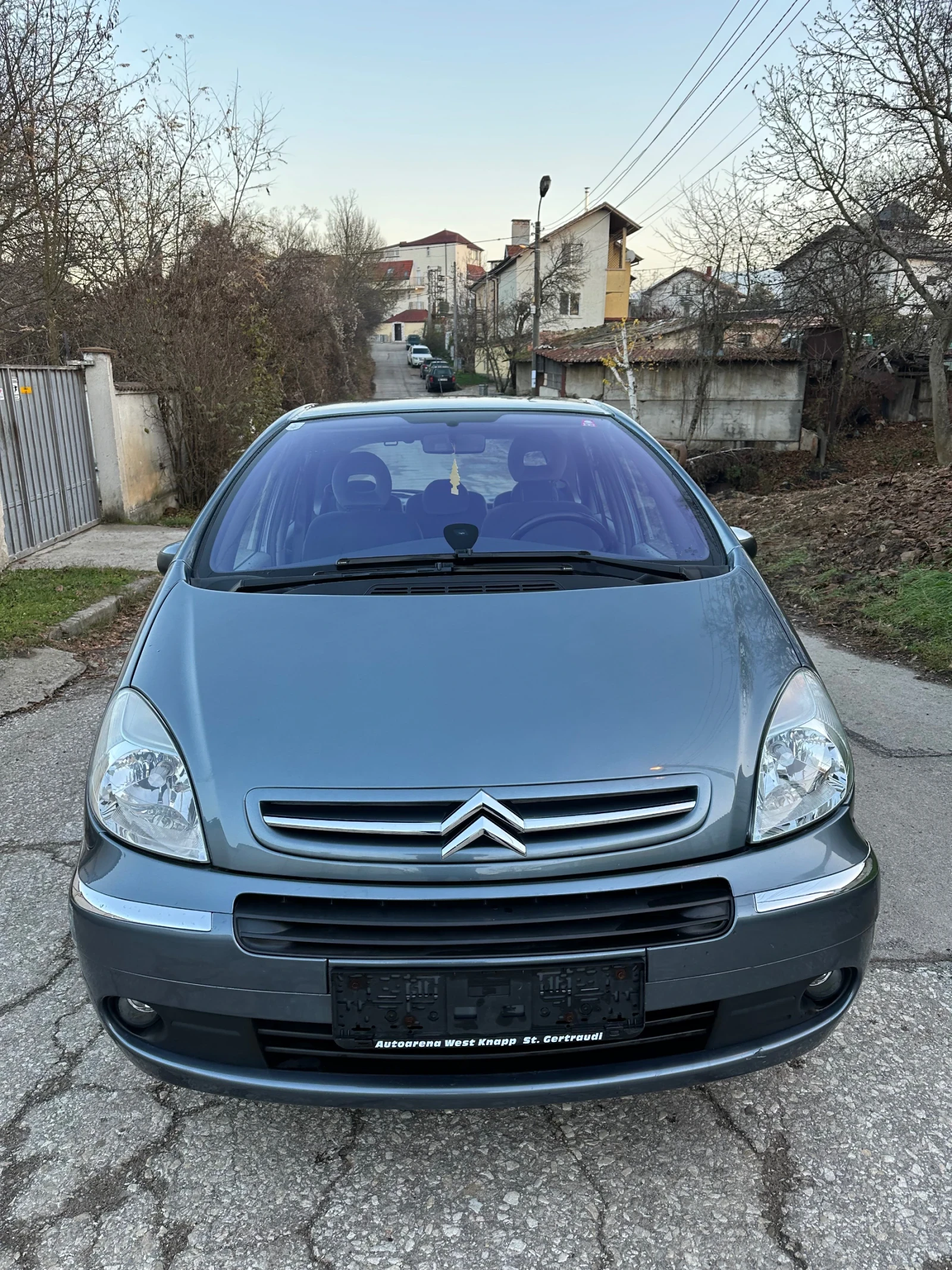 Citroen Xsara picasso 1.6i 109кс - изображение 2