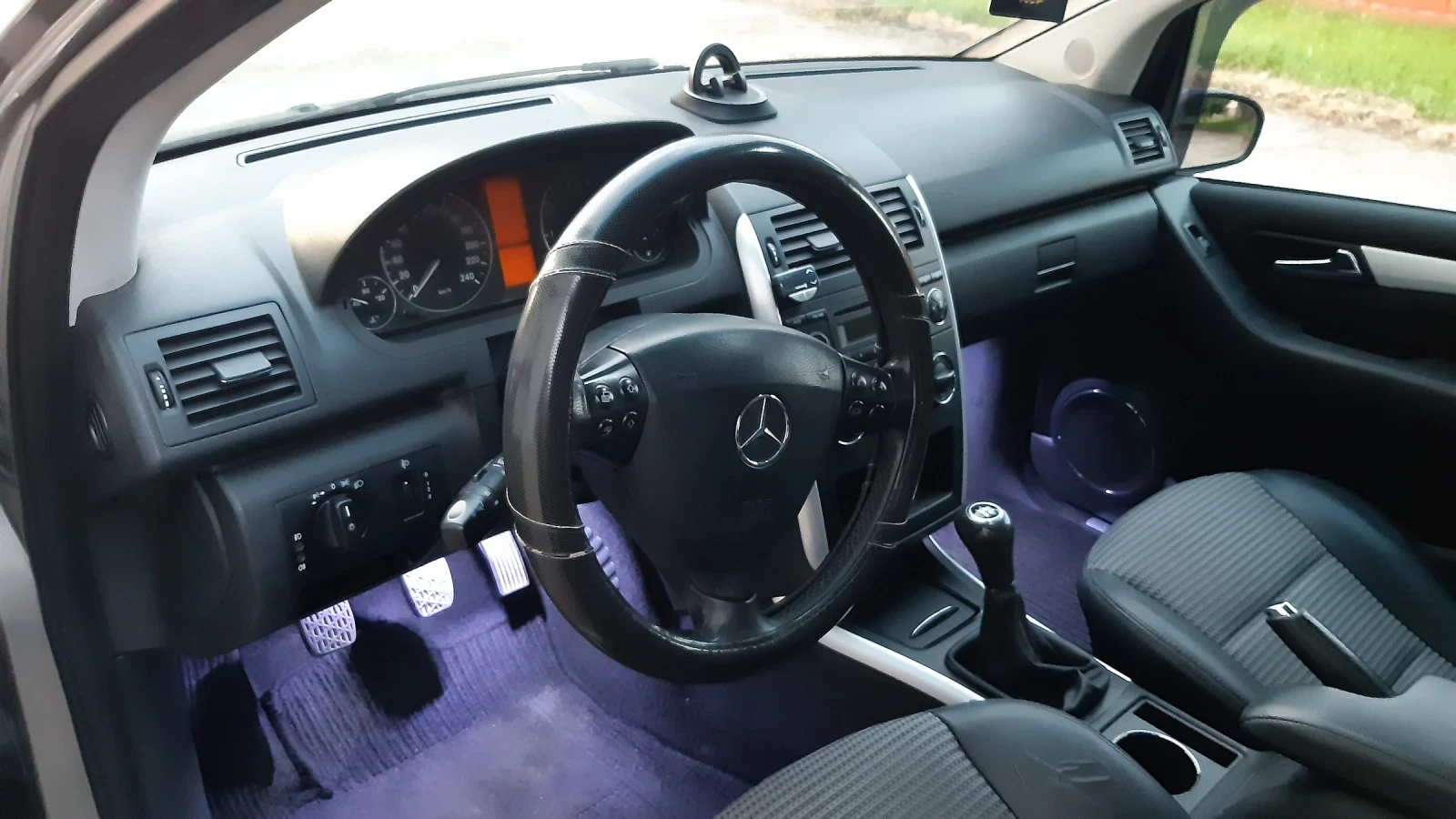 Mercedes-Benz A 170 Avantgard - изображение 9