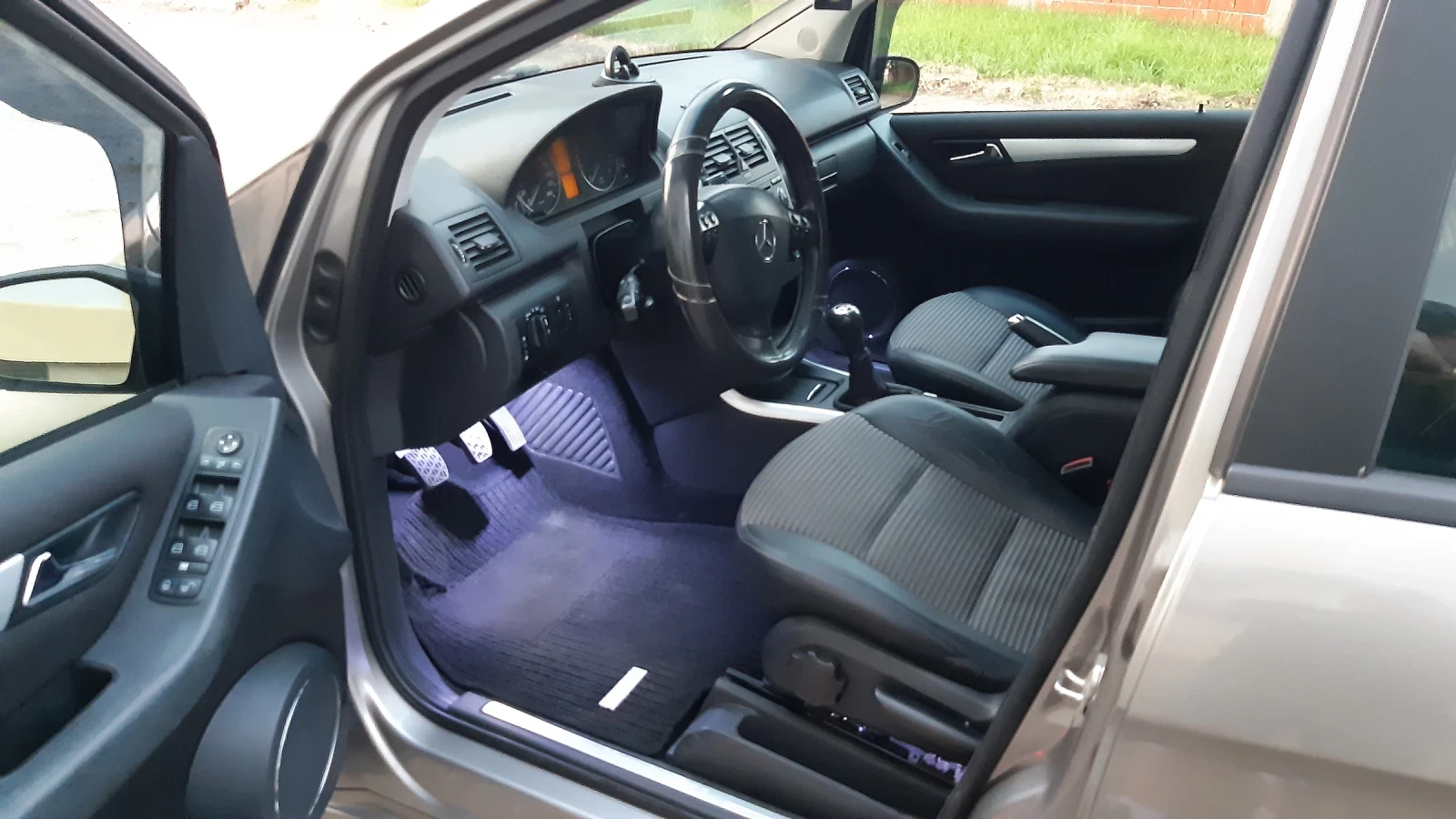 Mercedes-Benz A 170 Avantgard - изображение 10