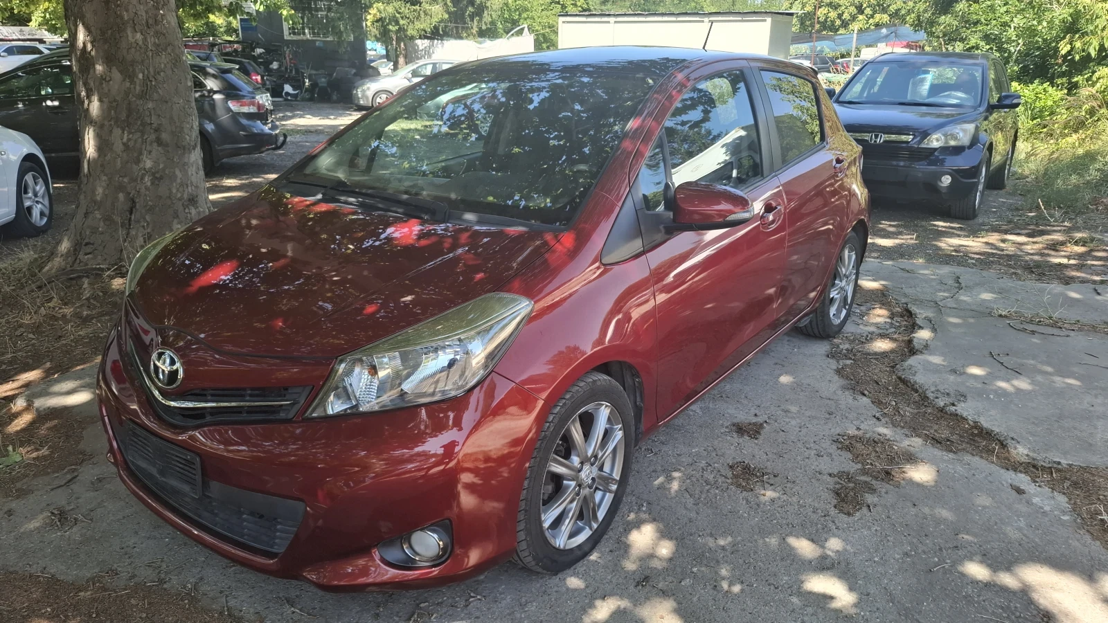 Toyota Yaris 1.4d4d/90кс/Навигация/Панорама - изображение 2