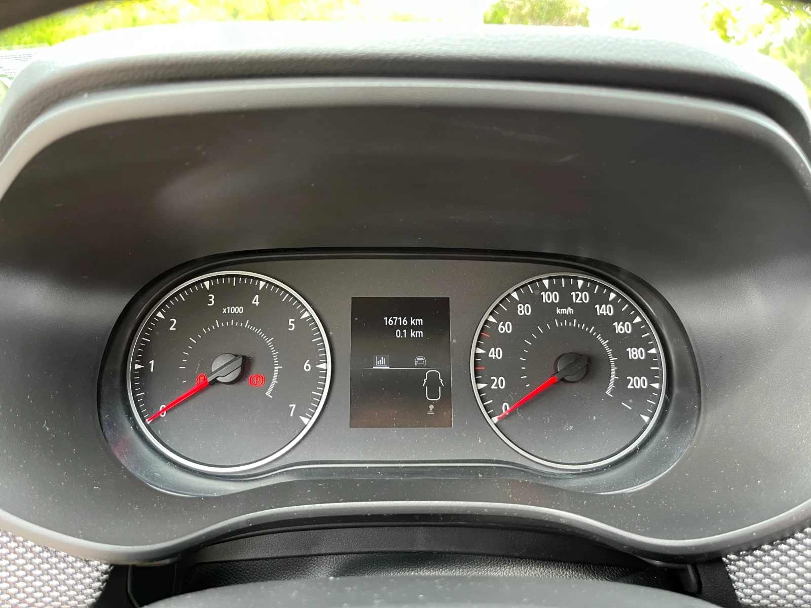Dacia Logan Journey ECO-G 100 - изображение 10