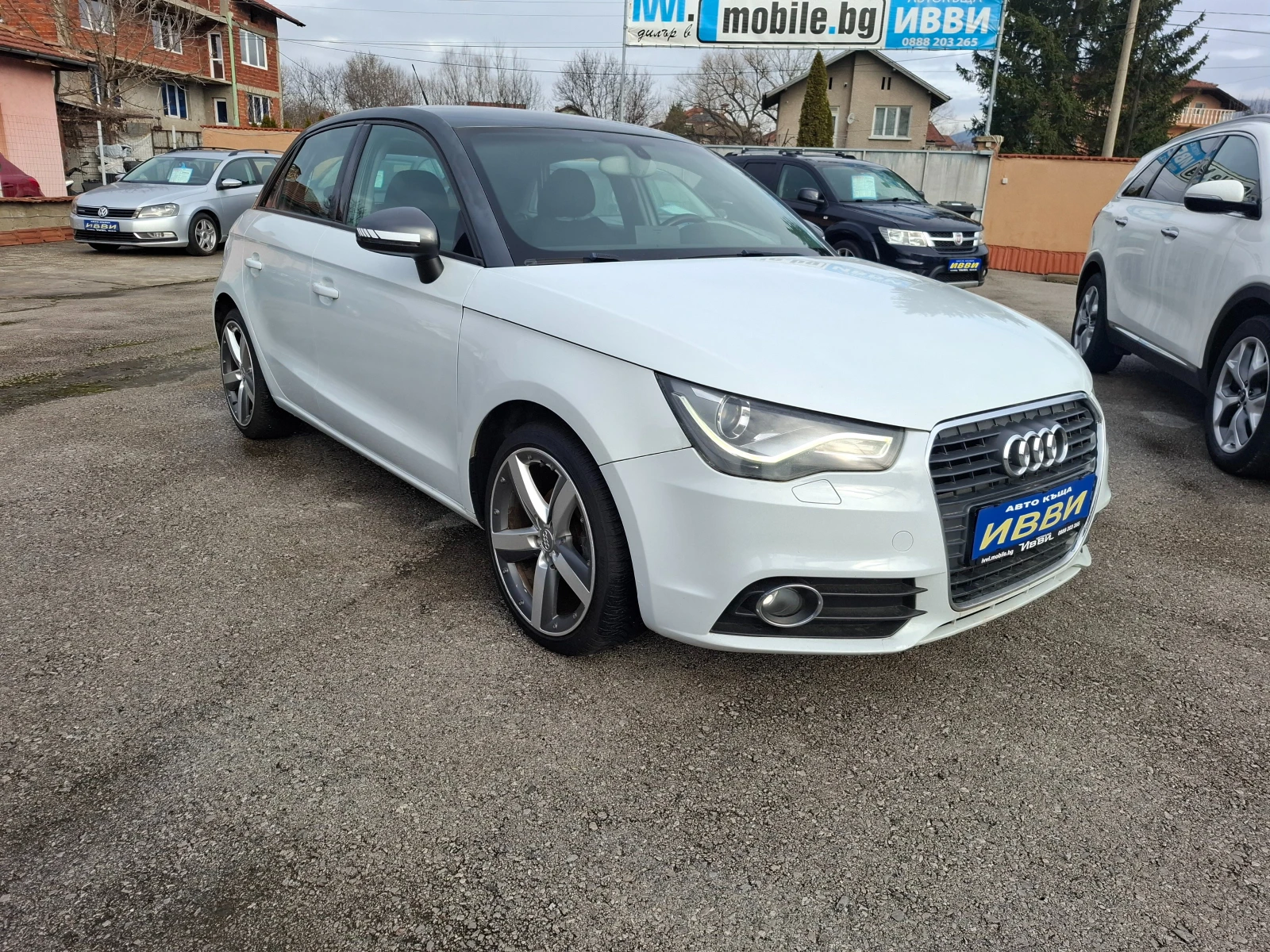 Audi A1 1.6 TDI S tronic S line edition plus, снимка 14 - Автомобили и джипове - 52077854