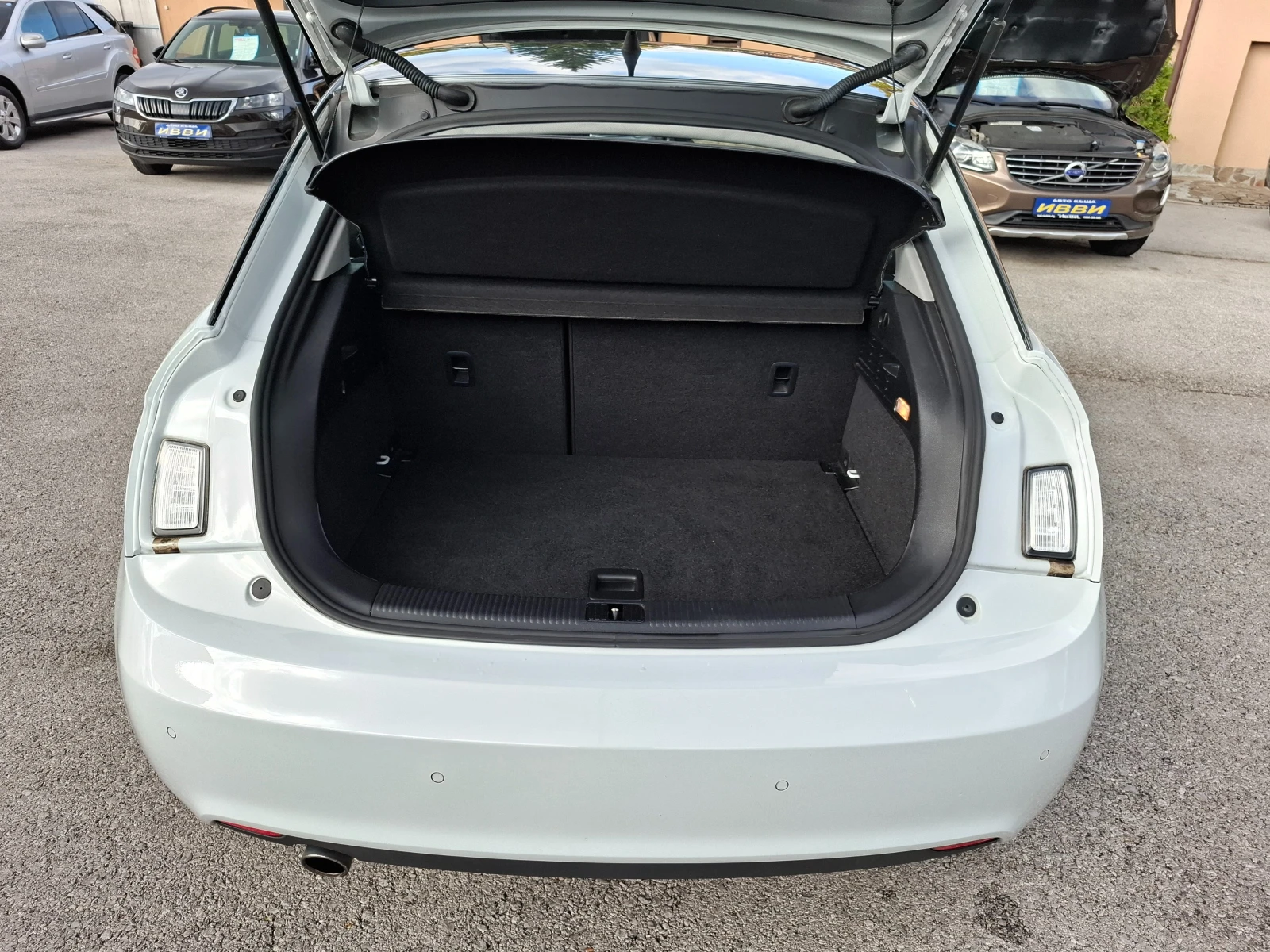 Audi A1 1.6 TDI 1.6 TDI S tronic S line edition plus | Mobile.bg — изображение 12