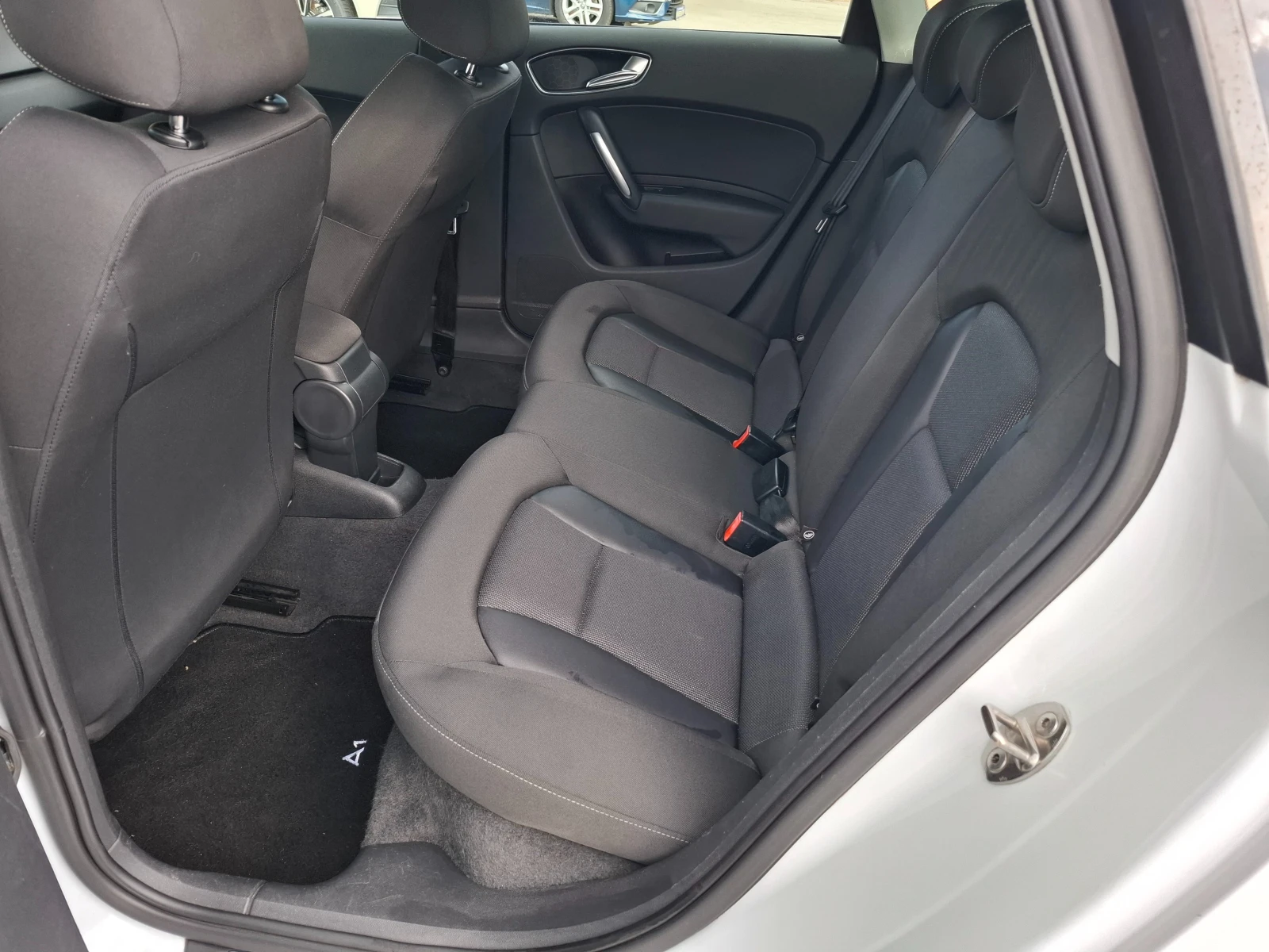 Audi A1 1.6 TDI 1.6 TDI S tronic S line edition plus | Mobile.bg — изображение 7