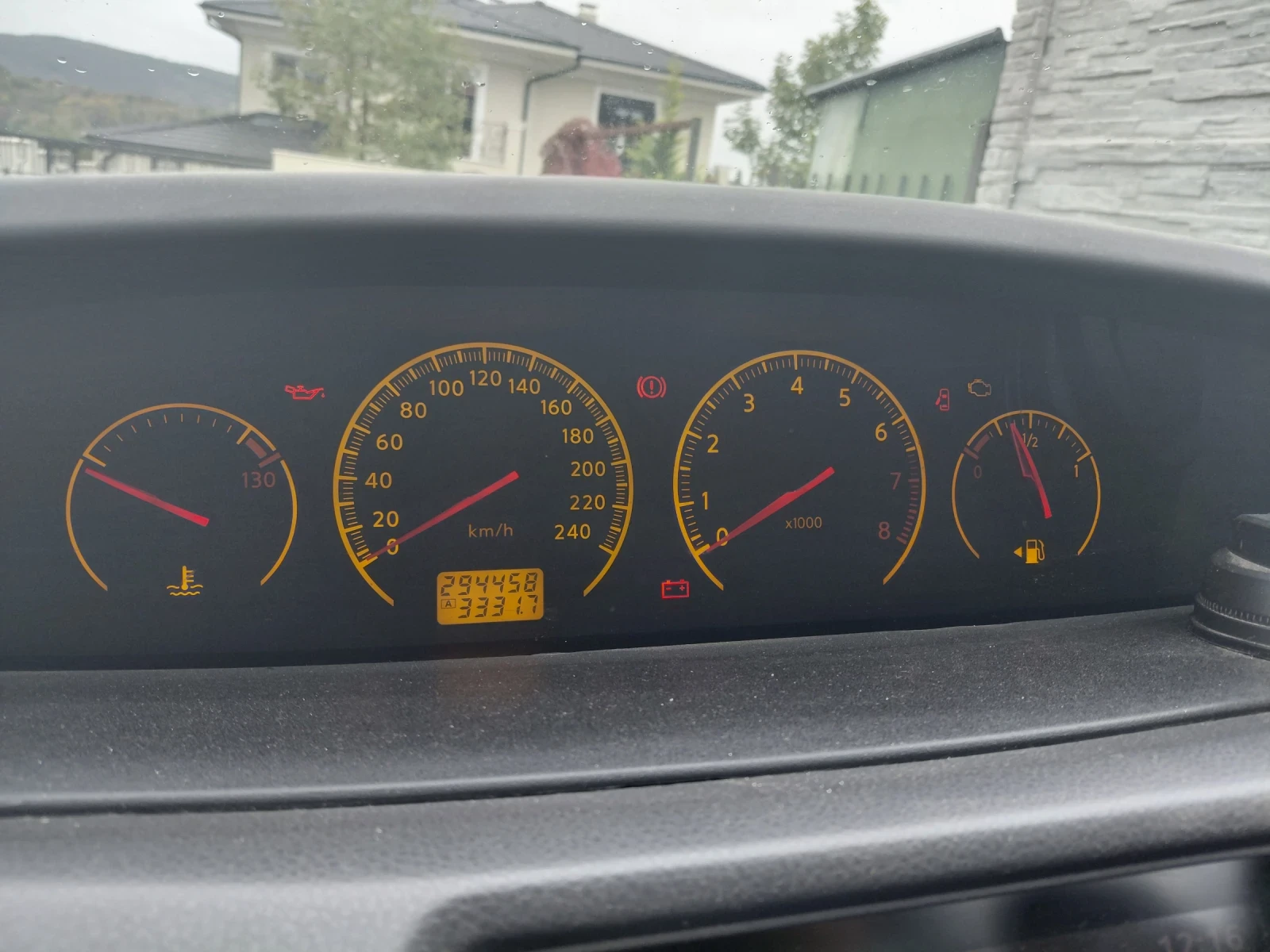 Nissan Primera P12 - изображение 4