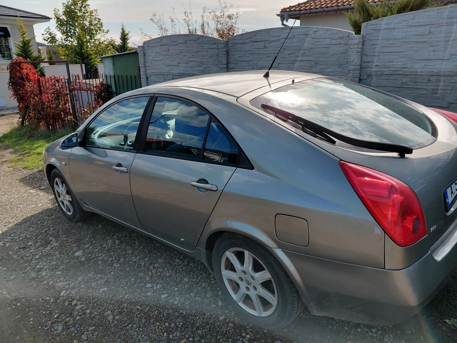 Nissan Primera P12 - изображение 2