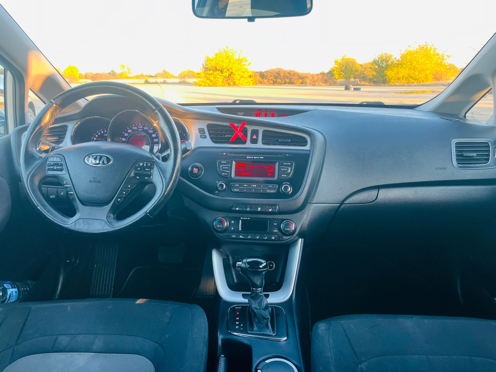 Kia Ceed Kia Ceed 1.6 GDI Trend |  |  141 000  | Mobile.bg   7