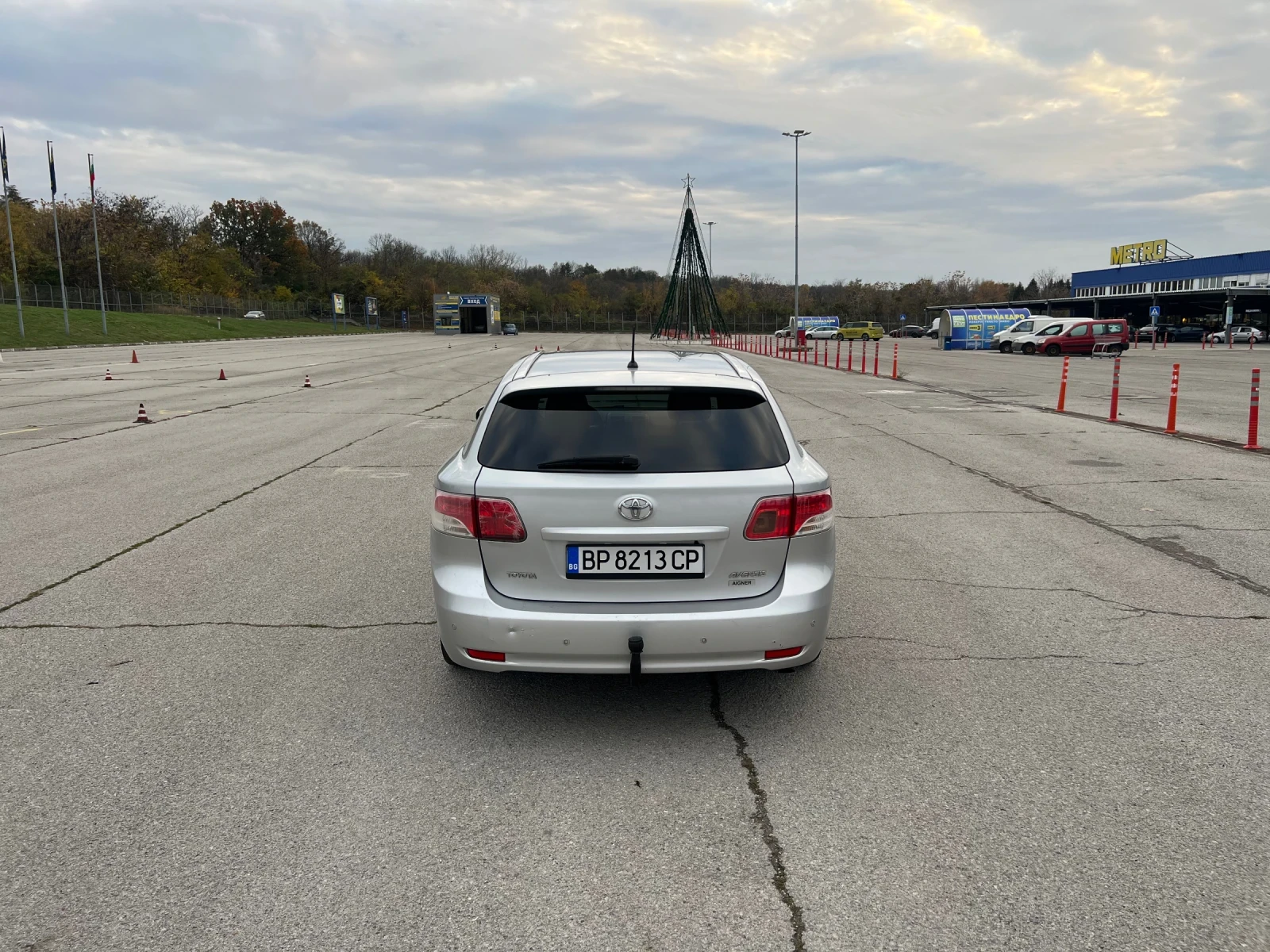 Toyota Avensis 2.2 D-CAT! 6-СКОРОСТИ! УНИКАТ! БАРТЕР! - изображение 5