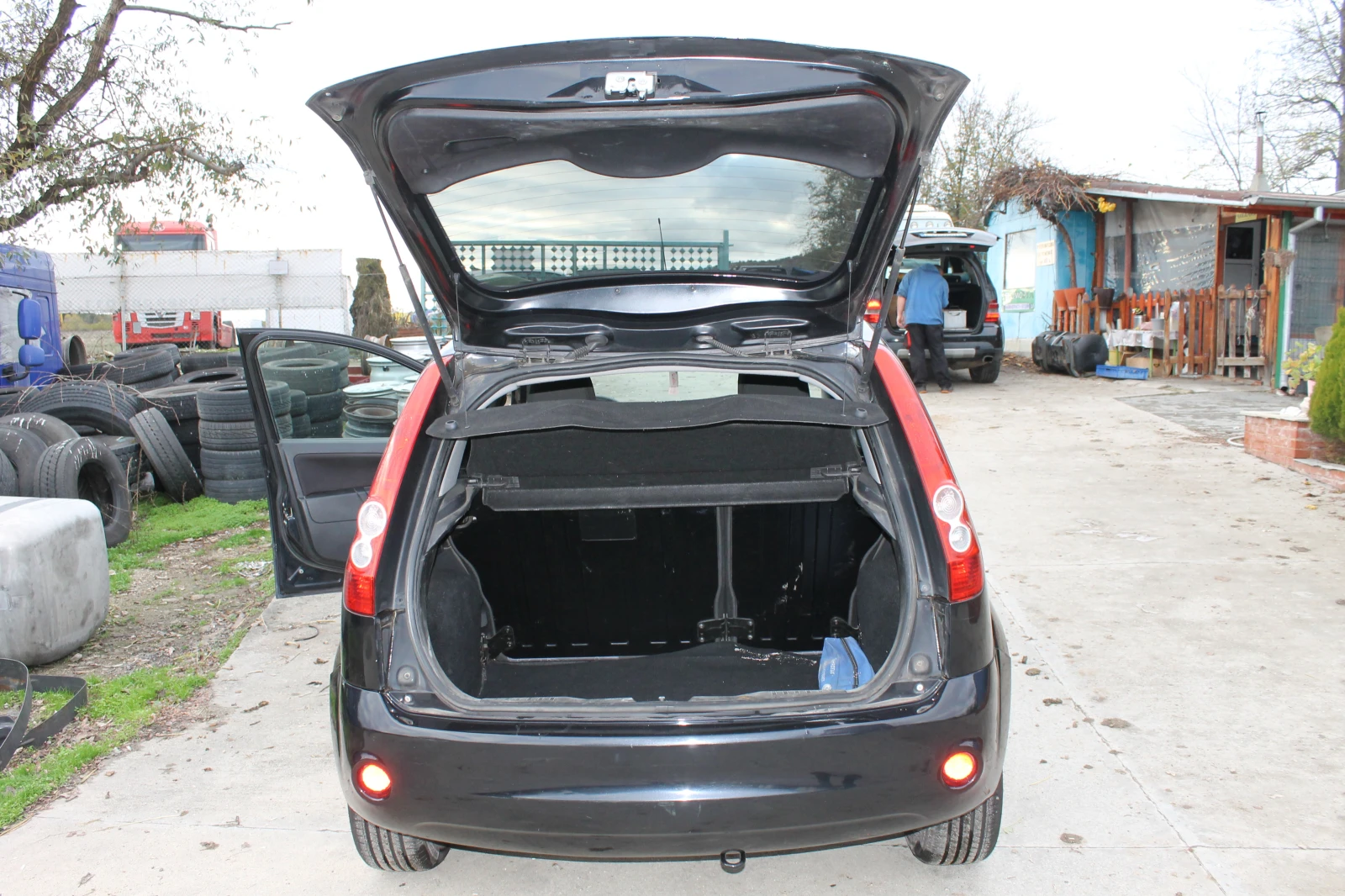 Ford Fiesta 190000км., ИТАЛИЯ, НОВ ВНОС - изображение 9