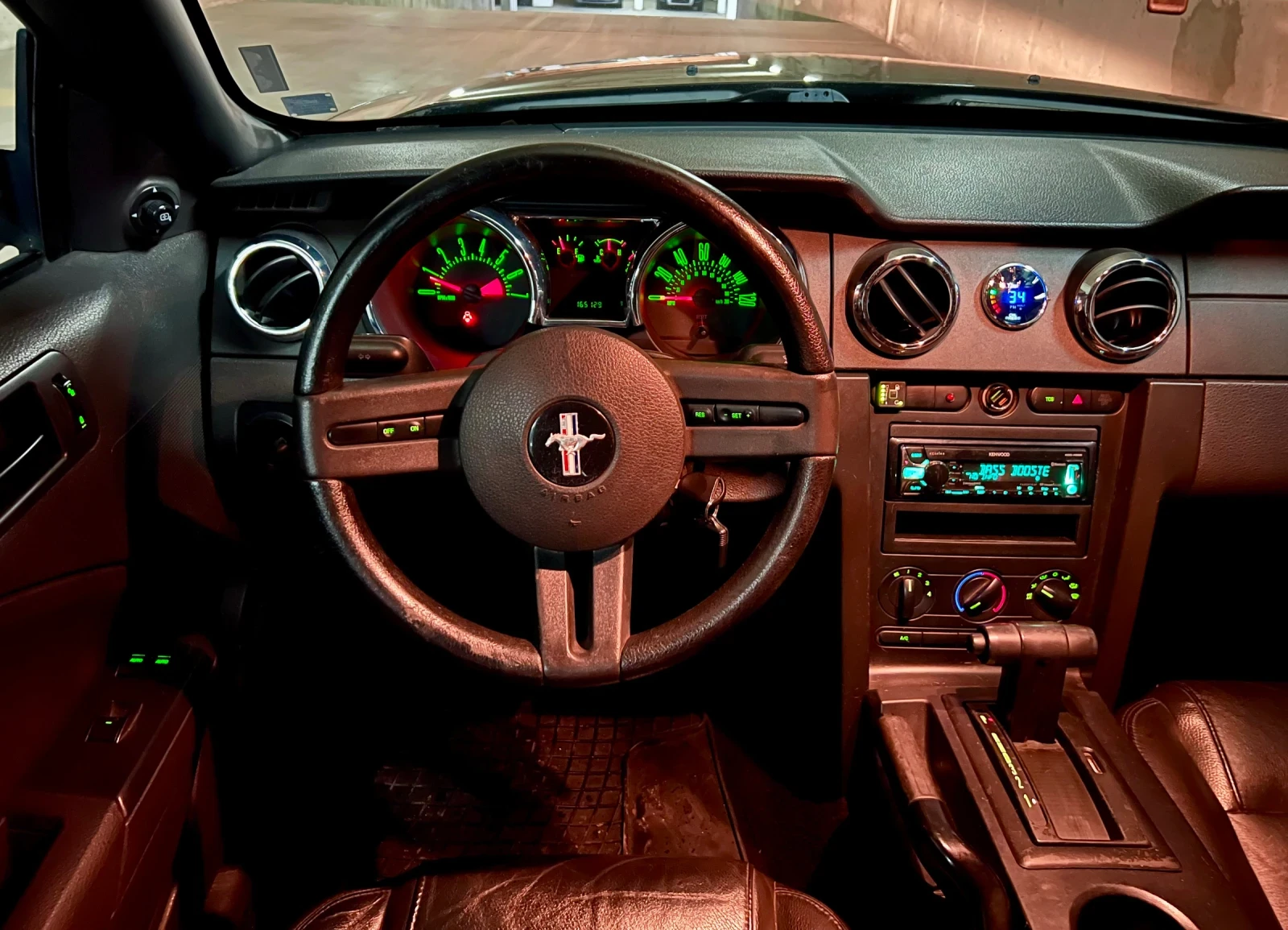 Ford Mustang 4.0 V6 Deluxe LPG - изображение 6