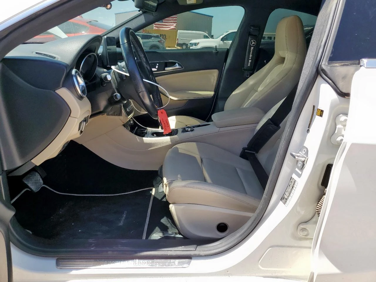 Mercedes-Benz CLA 250  - изображение 7