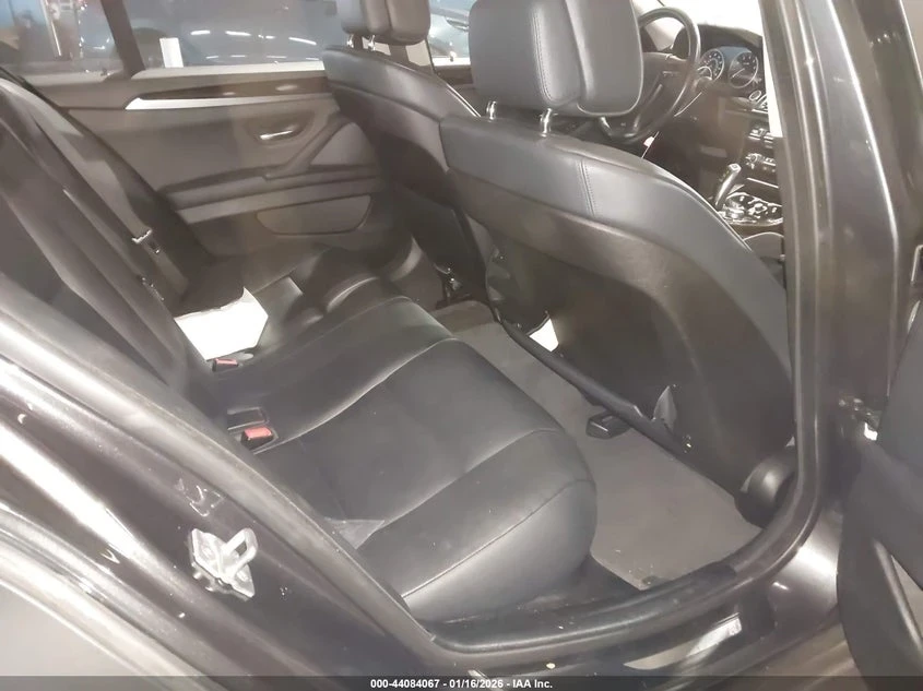 BMW 535, снимка 8 - Автомобили и джипове - 53773408