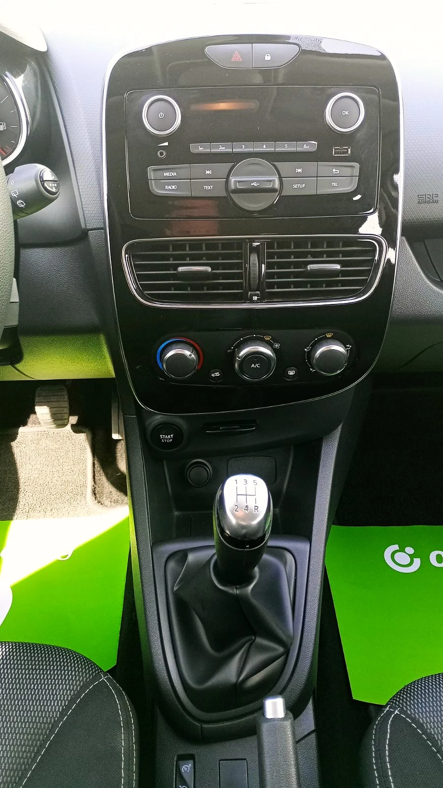 Renault Clio Renault Clio  0.9 TCe 76 кс, снимка 9 - Автомобили и джипове - 53877814