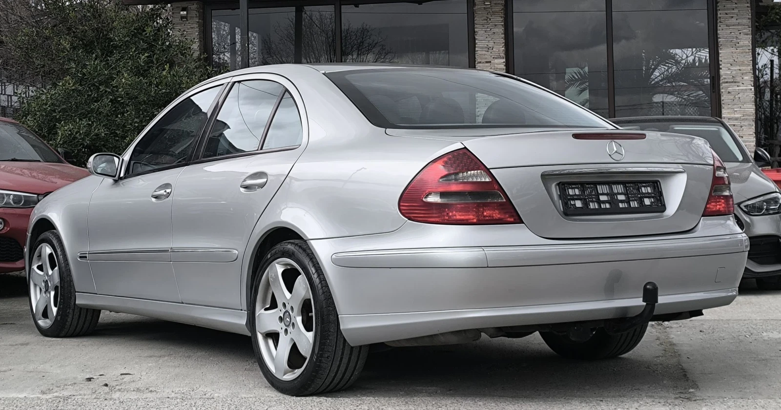 Mercedes-Benz E 320 CDI AVANTGARDE , снимка 4 - Автомобили и джипове - 53907885