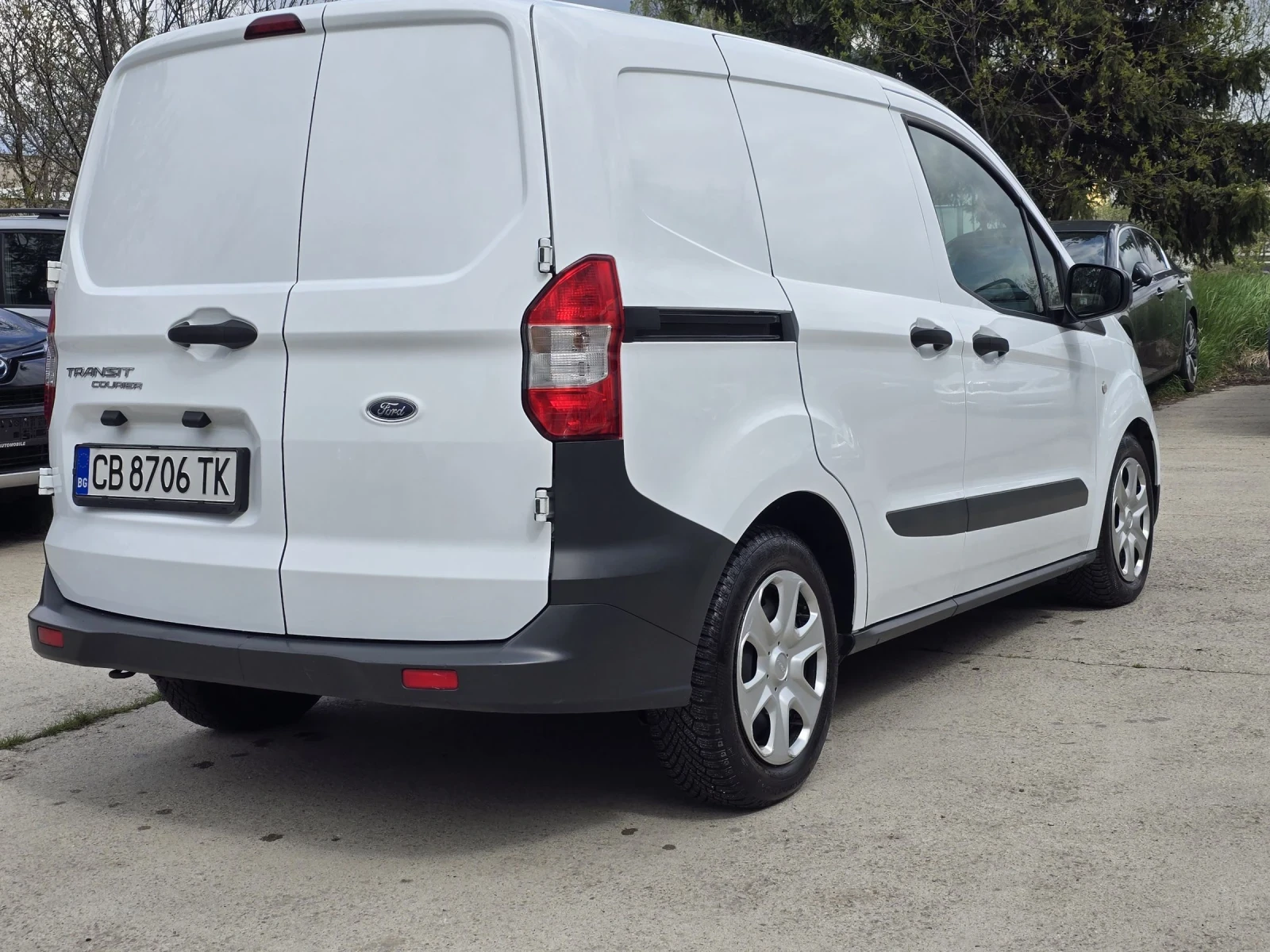 Ford Courier 1.5TDCI 100ks, снимка 6 - Автомобили и джипове - 54284990