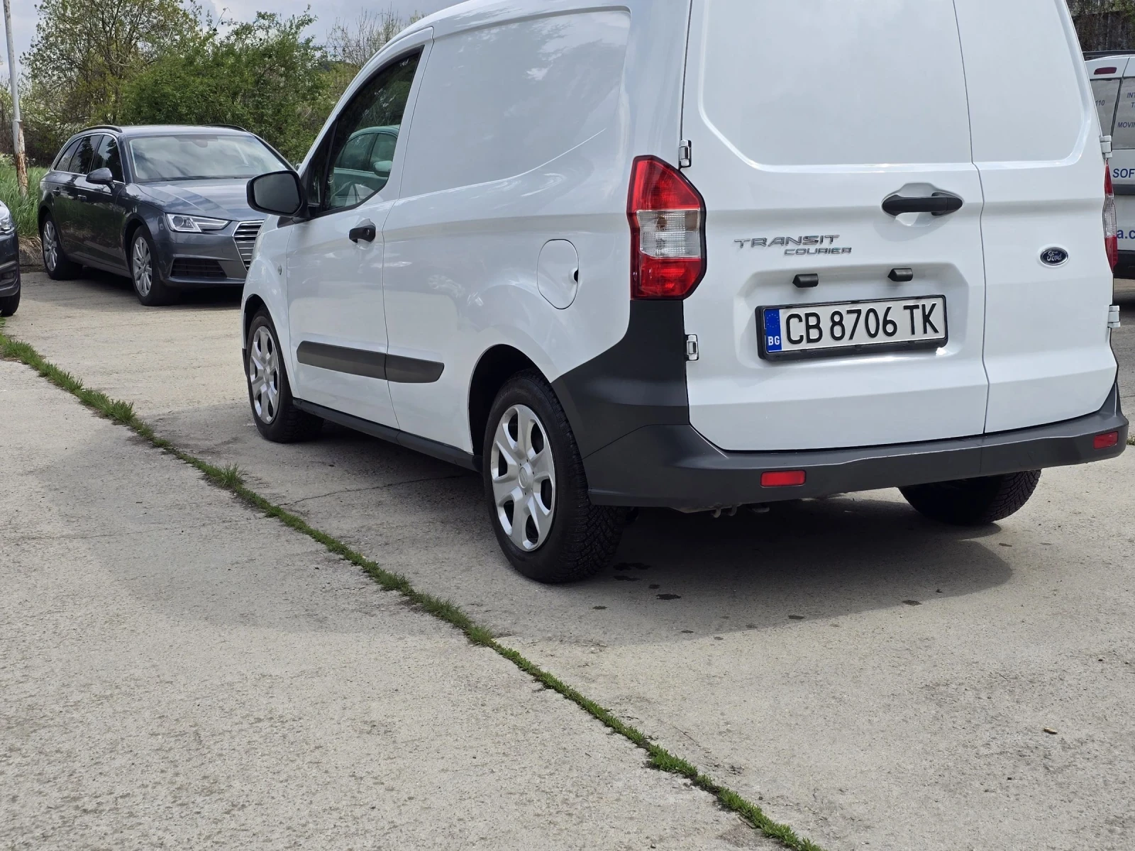 Ford Courier 1.5TDCI 100ks, снимка 4 - Автомобили и джипове - 54284990