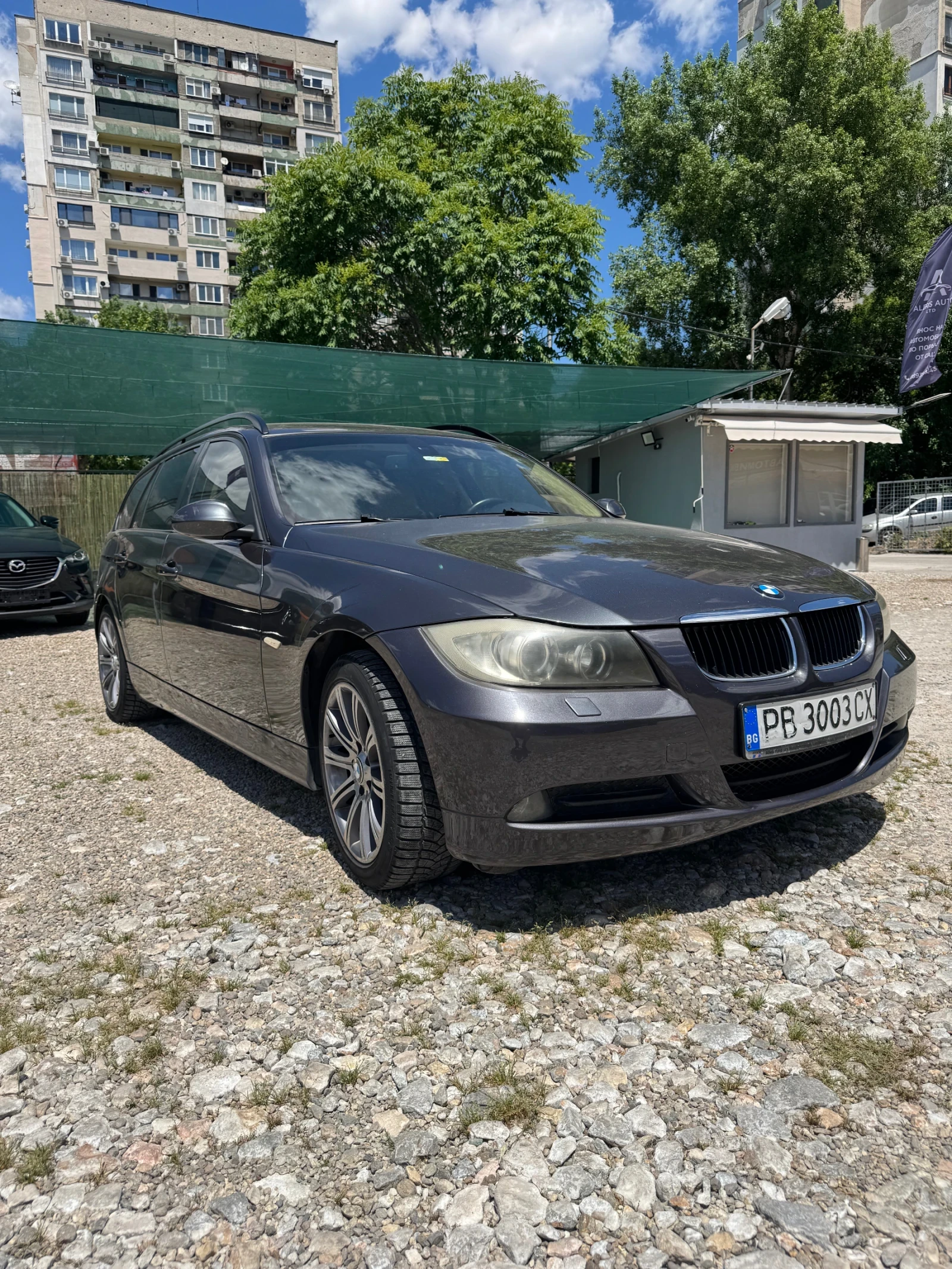 BMW 320 D, снимка 4 - Автомобили и джипове - 54751703