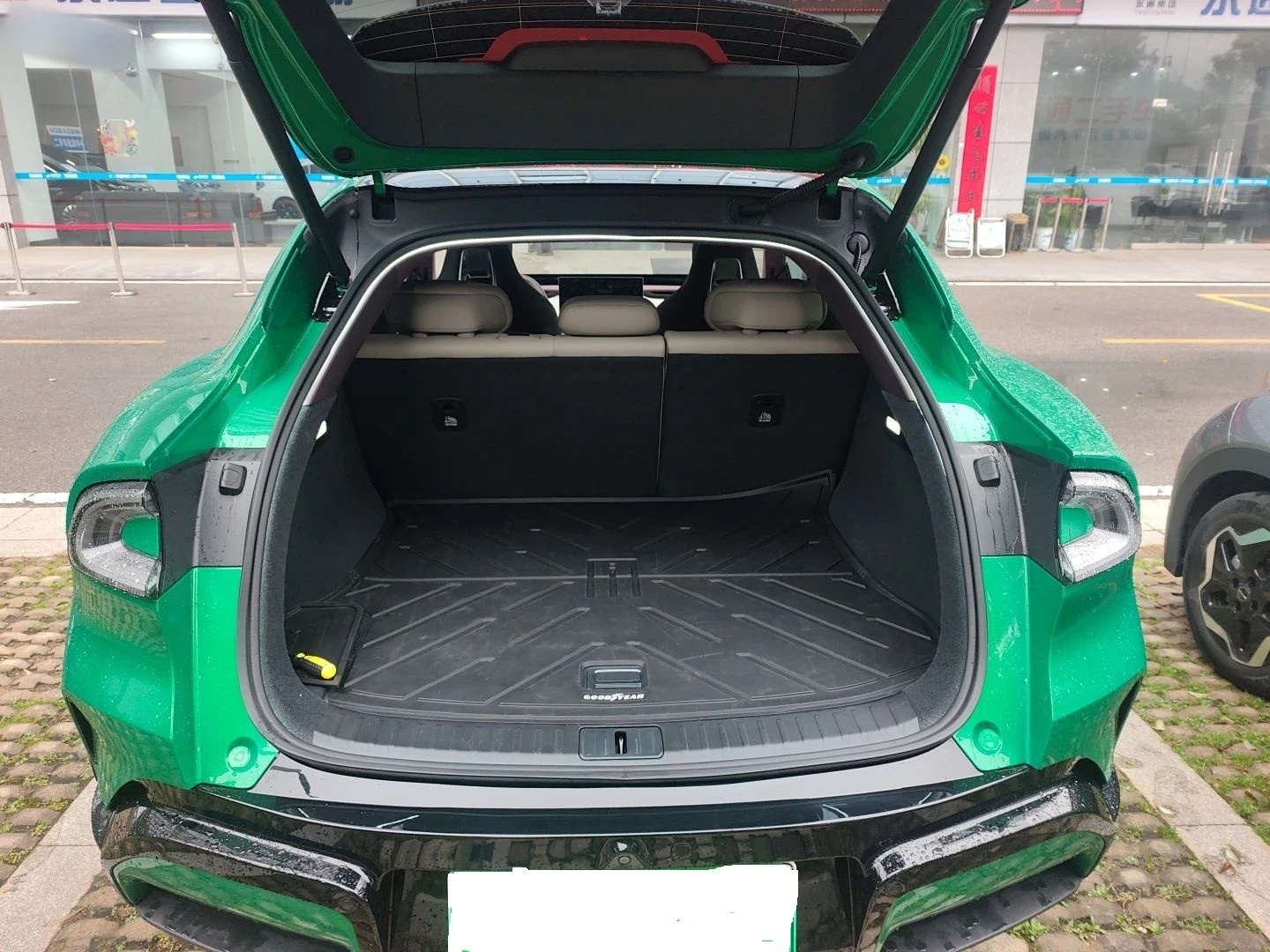 Xiaomi YU7 MAX Edition AWD 101.7 kWh | Mobile.bg � ����������� 7