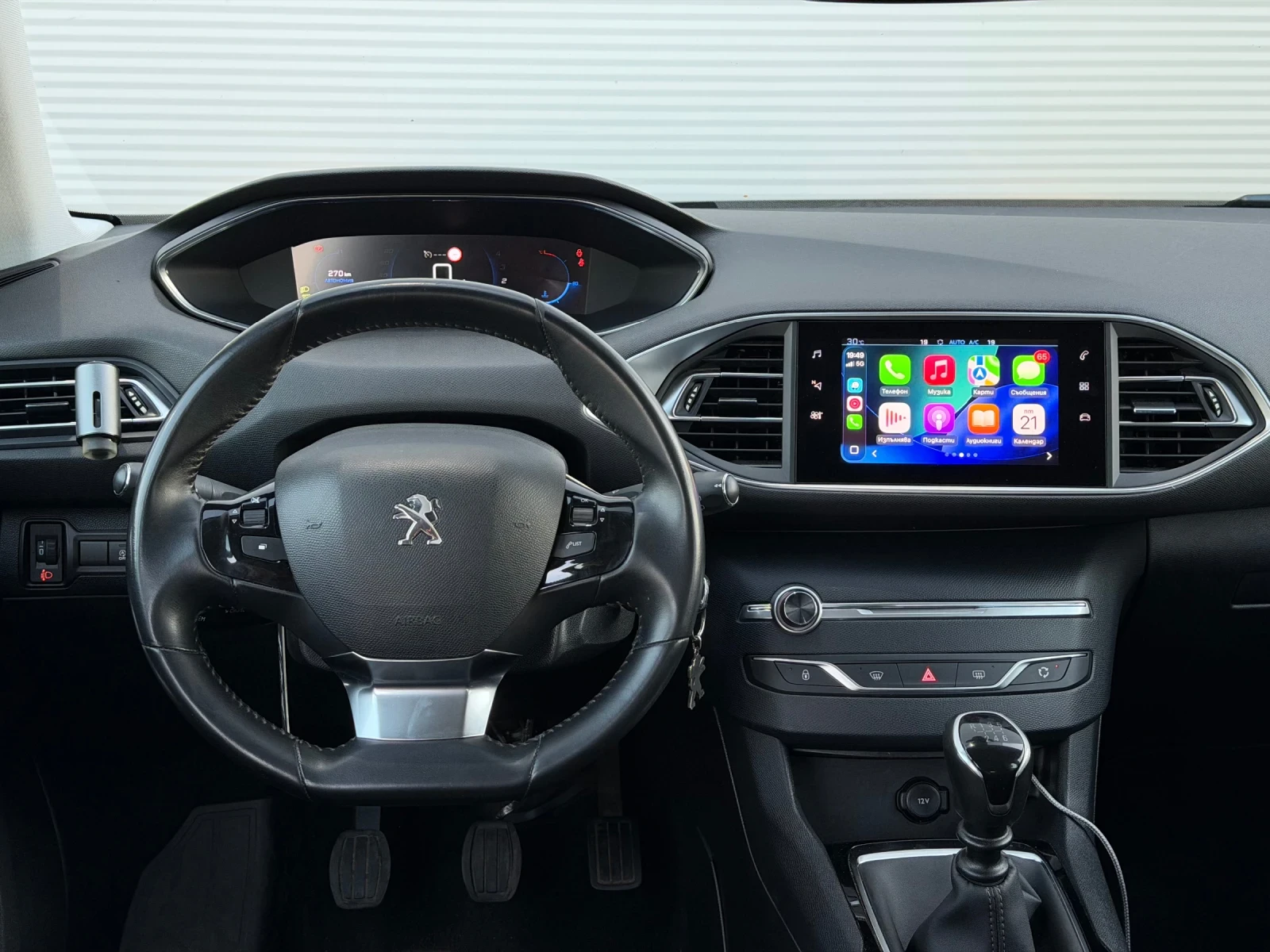 Peugeot 308 1.5 BlueHDI, снимка 12 - Автомобили и джипове - 55772059