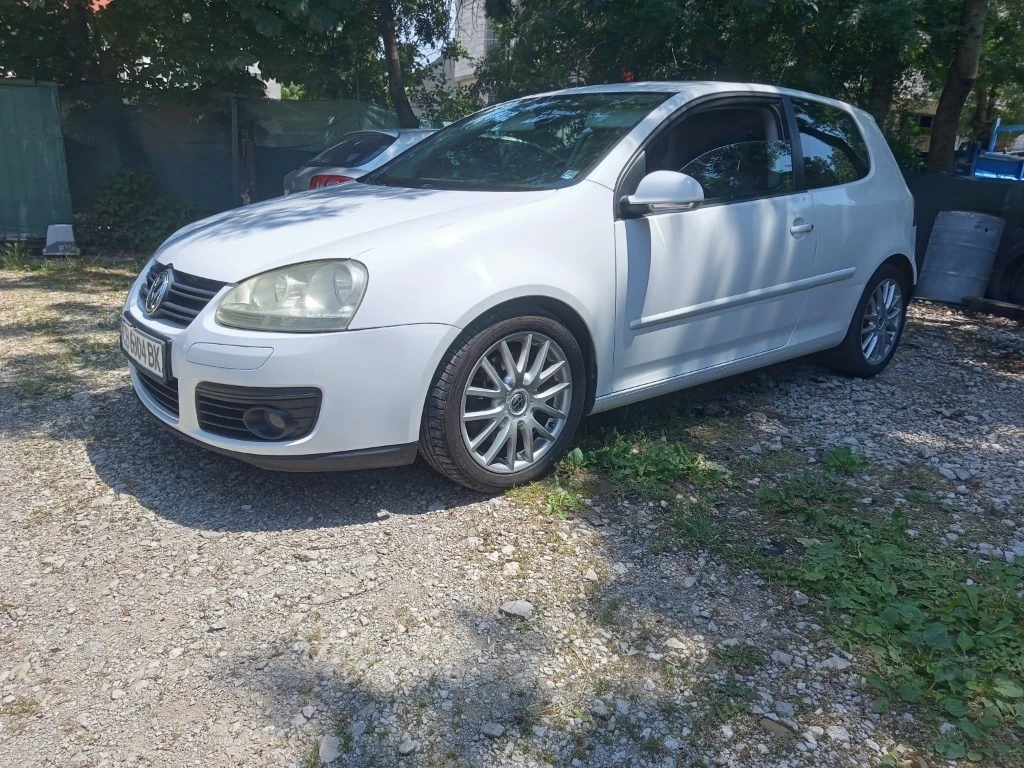 VW Golf, снимка 2 - Автомобили и джипове - 55833941