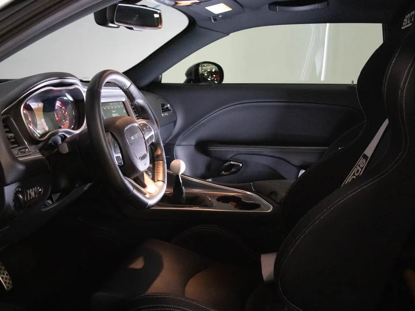 Dodge Challenger HELLCAT 900+ HP MANUAL  ���� �� �������� ��������� | Mobile.bg � ����������� 6