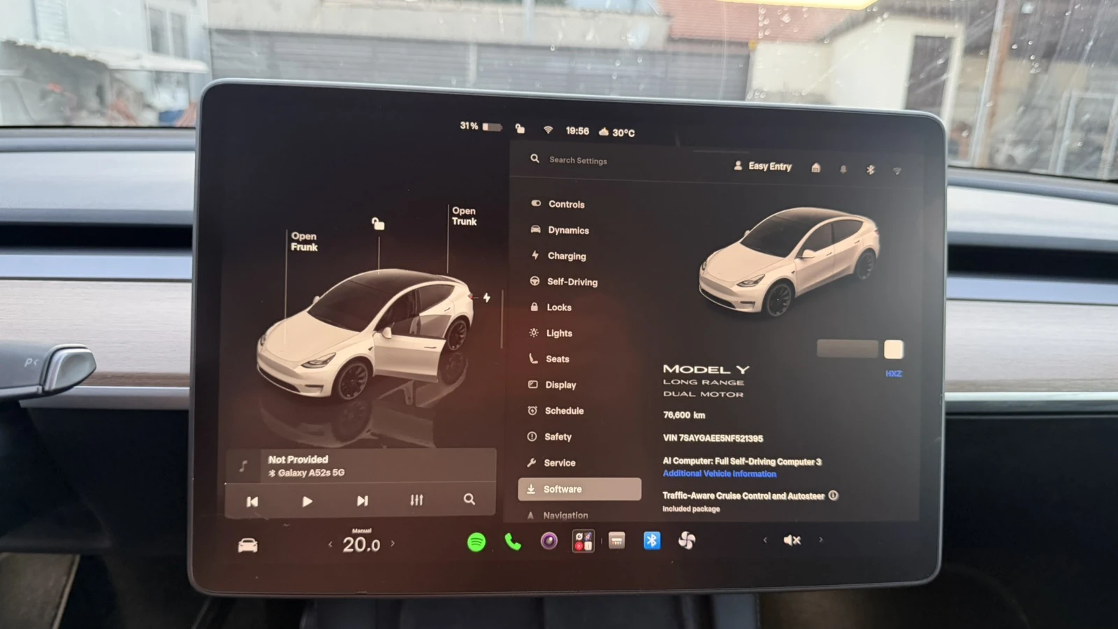 Tesla Model Y DUAL MOTOR LONG RANGE, снимка 15 - Автомобили и джипове - 55943749
