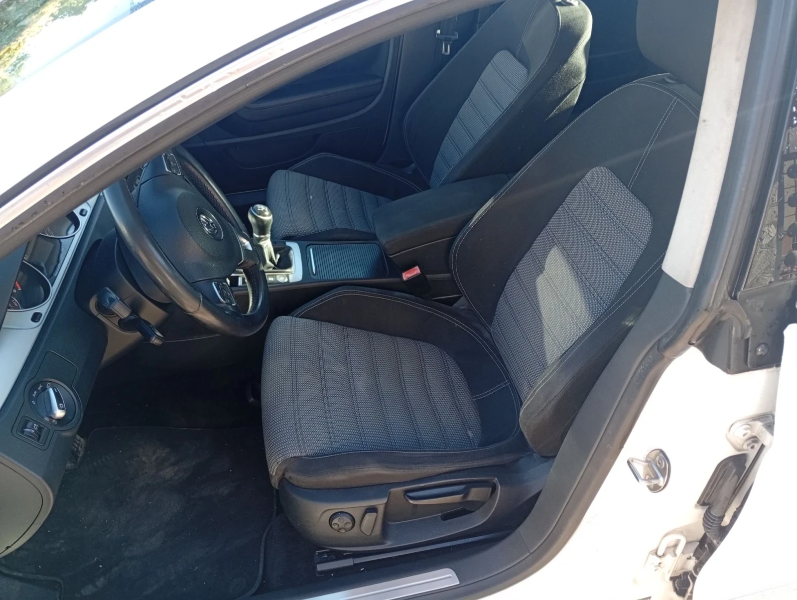 VW Passat 2.0тди..140кс..цц, снимка 10 - Автомобили и джипове - 56002600