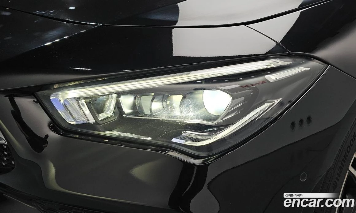 Mercedes-Benz CLA CLA250 4MATIC, снимка 8 - Автомобили и джипове - 56117162