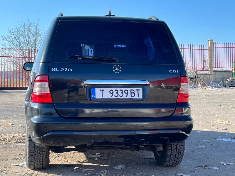 Mercedes-Benz ML 270, снимка 13 - Автомобили и джипове - 48912876