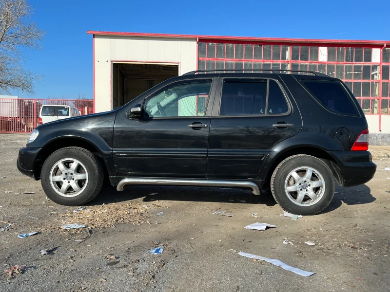 Mercedes-Benz ML 270, снимка 2 - Автомобили и джипове - 48912876