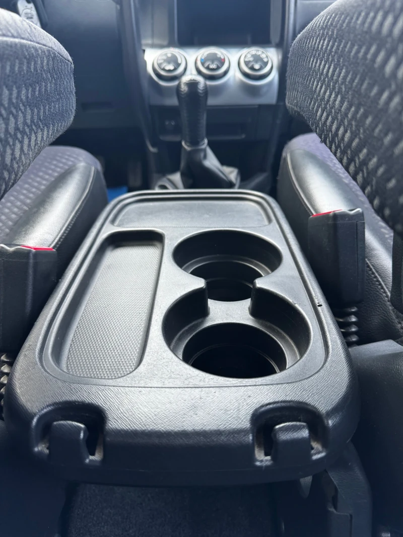 Honda Cr-v 2.0I-VTEC 4x4 Klimatron, снимка 13 - Автомобили и джипове - 49631103