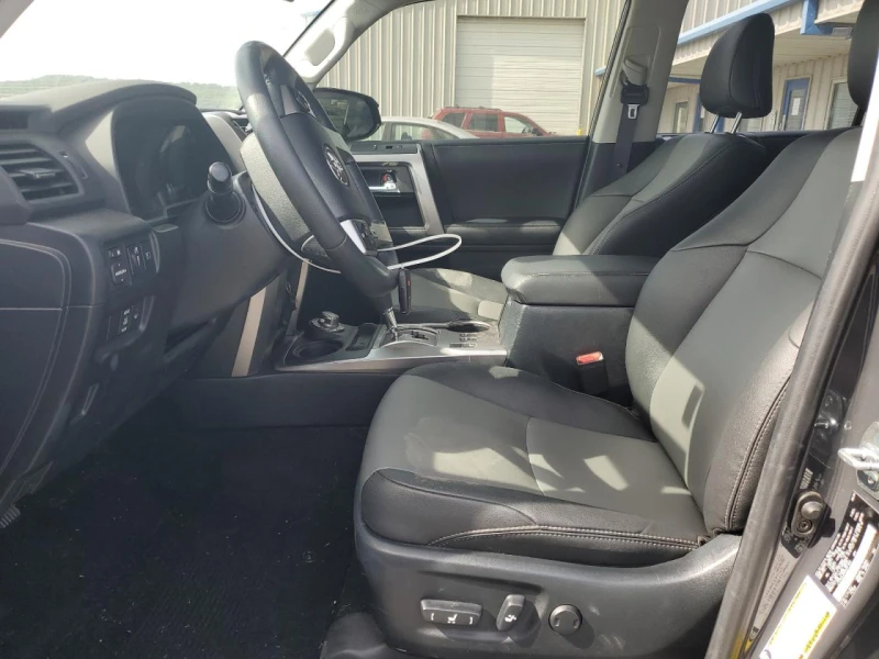 Toyota 4runner * SR5/SR5 PREMIUM* БЕЗ УДАР* , снимка 7 - Автомобили и джипове - 52522486